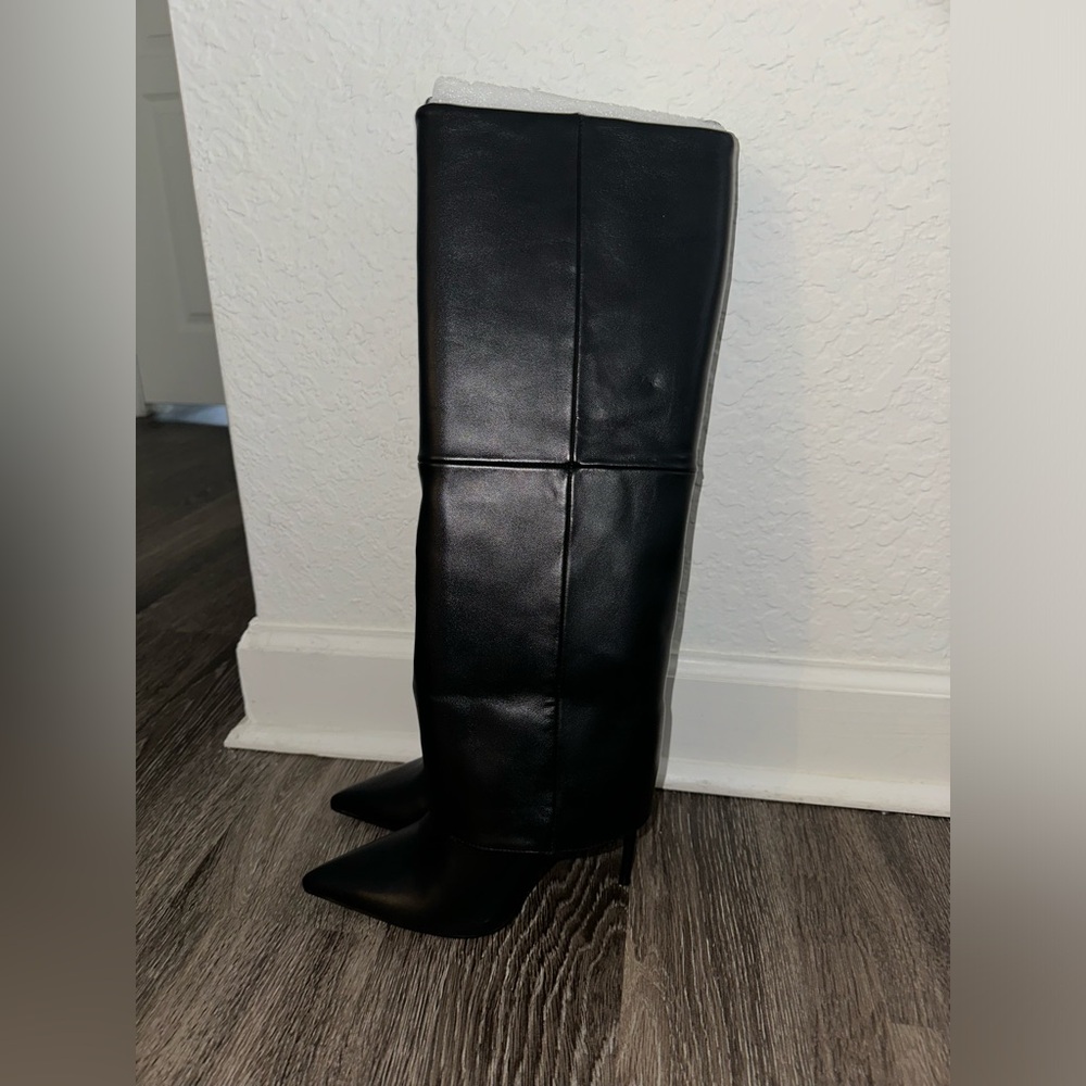 never worn steve madden wide leg thin heel leather boots
